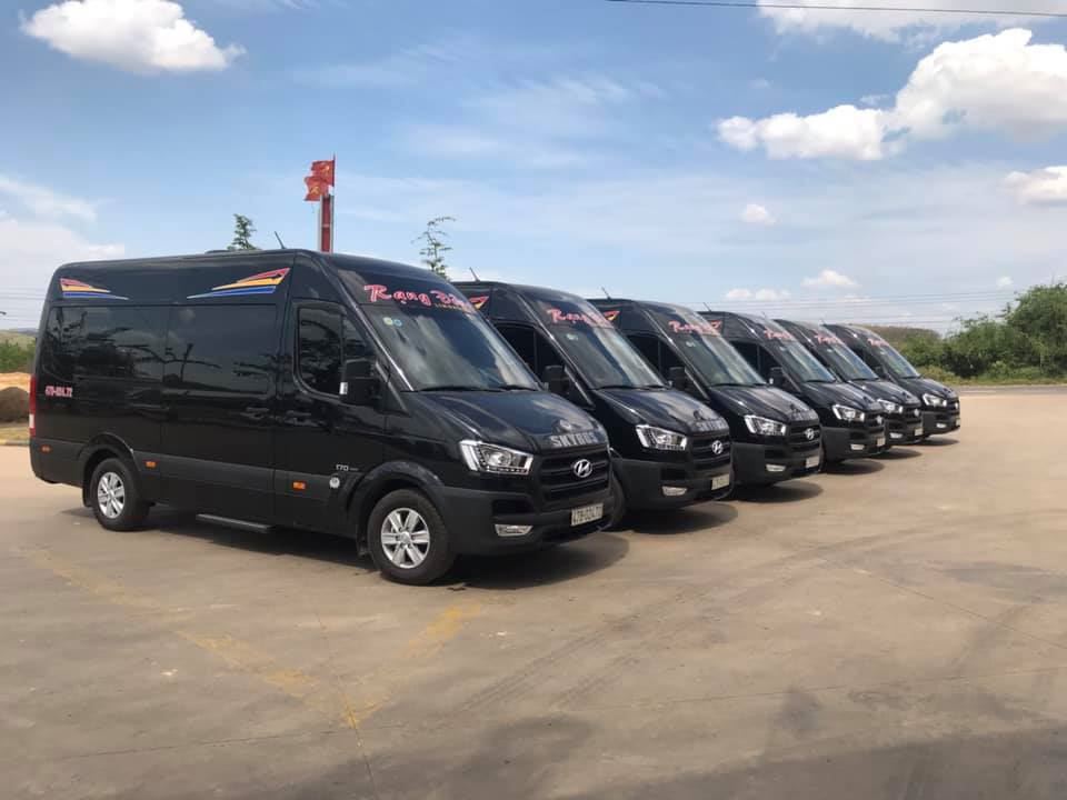 Mua xe limousine trả góp qua ngân hàng