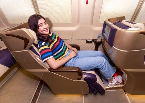 Skybus Limited - Solati Limousine 10 ghế siêu VIP 3